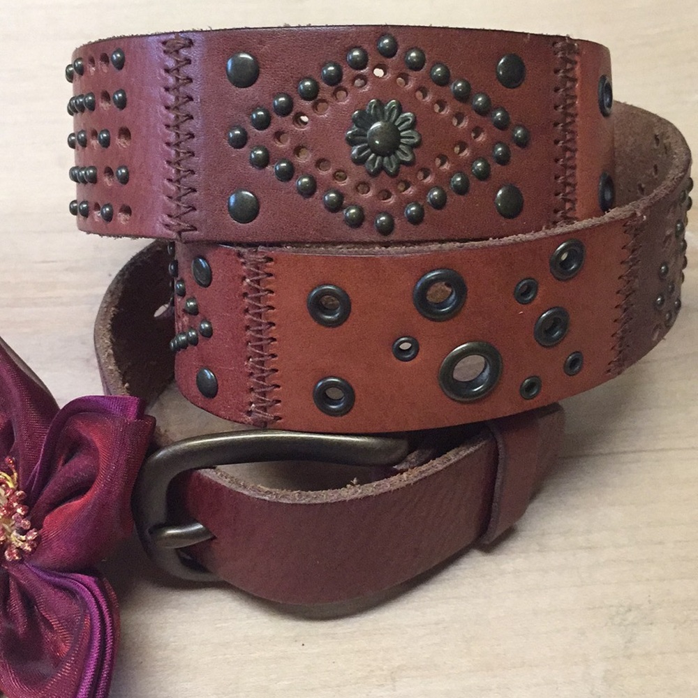 Vintage Fossil belt